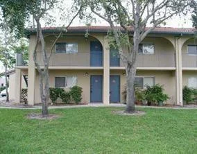 Unit for sale at 7625 NW 42nd Place, Sunrise, FL 33351