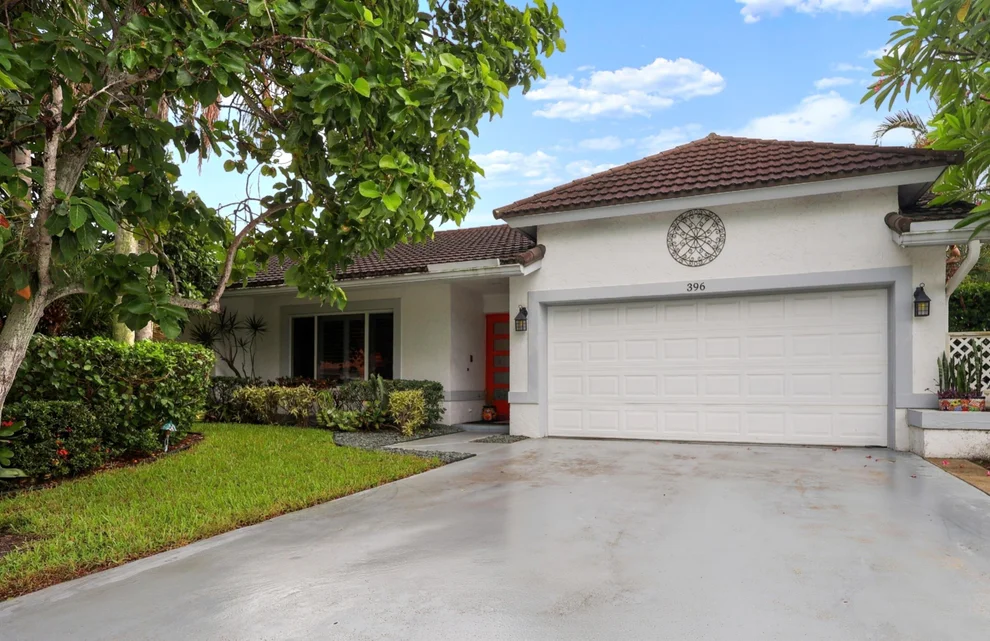 Unit for sale at 396 REDWOOD Lane, Boca Raton, FL 33487