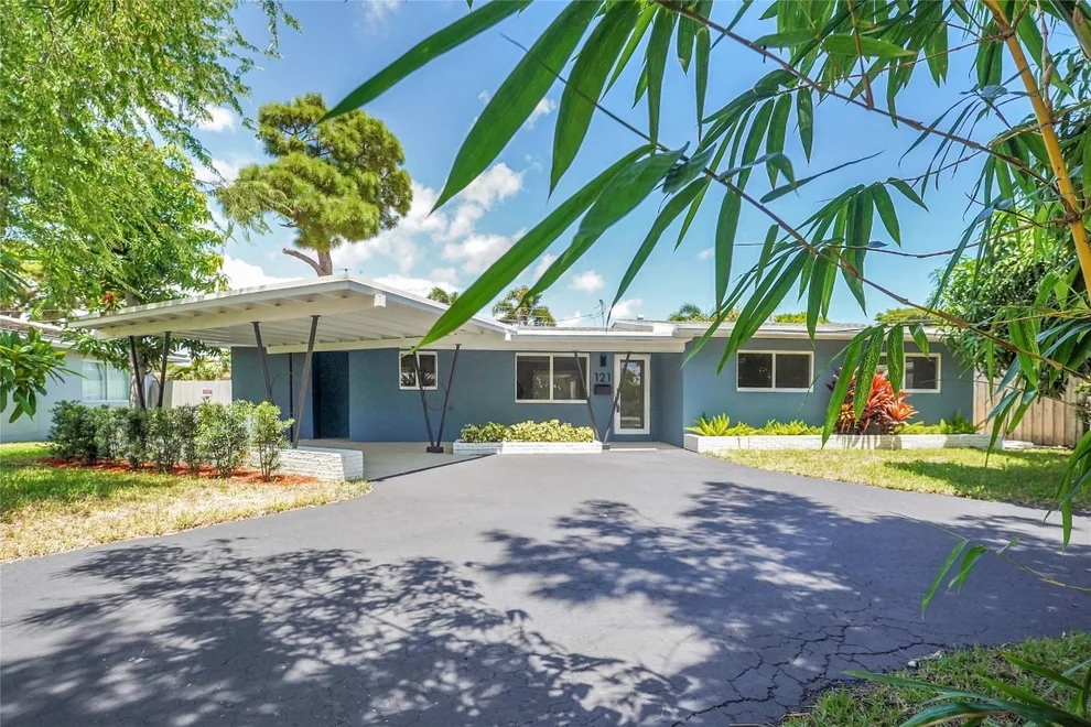 Unit for sale at 121 SE 8th Street, Pompano Beach, FL 33060