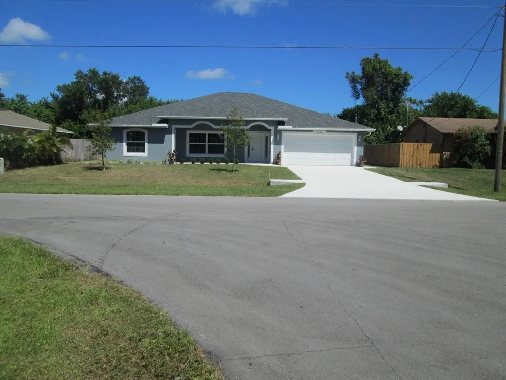 Unit for sale at 2033 SW Susset Lane, Port St Lucie, FL 34953