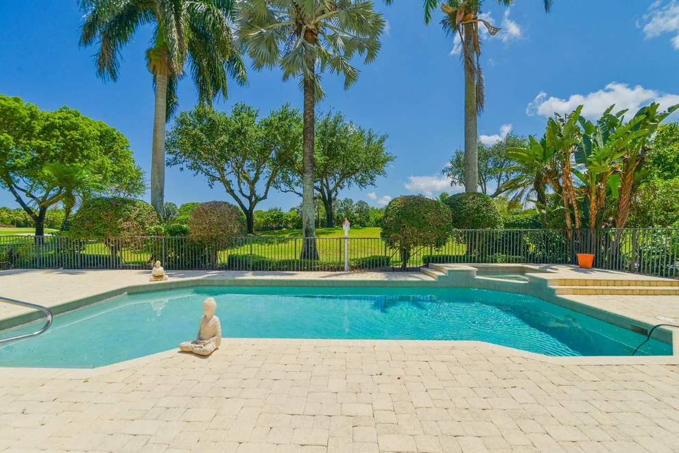 Unit for sale at 4792 Bocaire Boulevard, Boca Raton, FL 33487