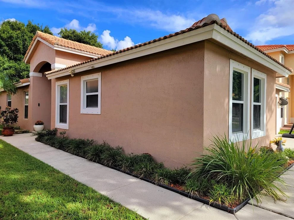 Unit for sale at 6268 Willoughby Circle, Lake Worth, FL 33463