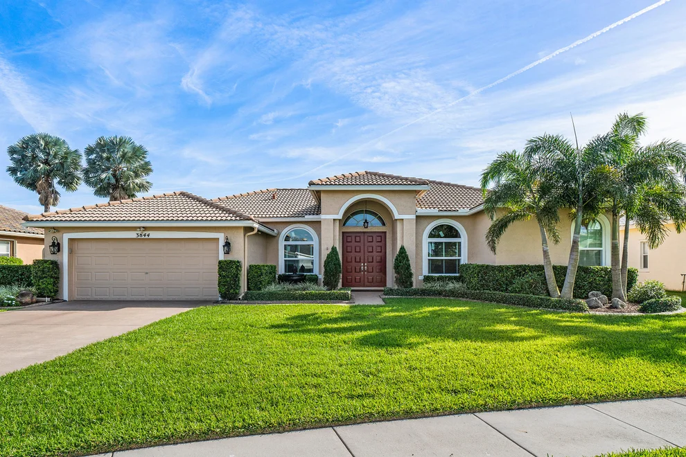 Unit for sale at 3844 Cypress Lake Drive, Lake Worth, FL 33467