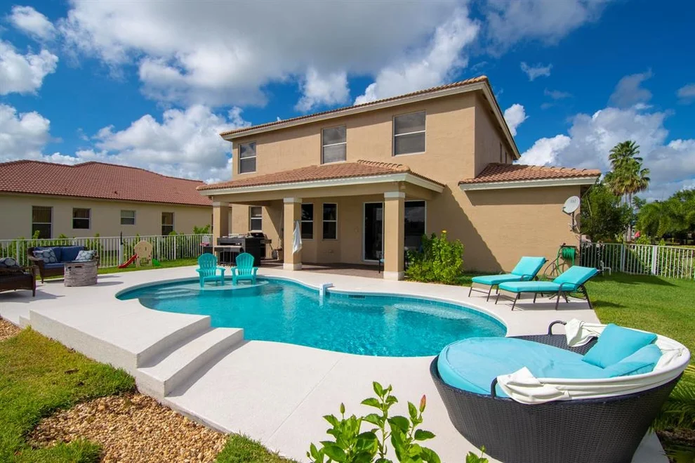 Unit for sale at 5145 Sapphire Lane SW, Vero Beach, FL 32968