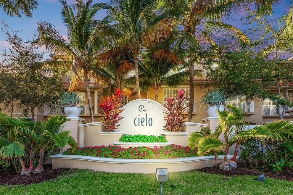 Unit for sale at 4583 Artesa Way S, Palm Beach Gardens, FL 33418