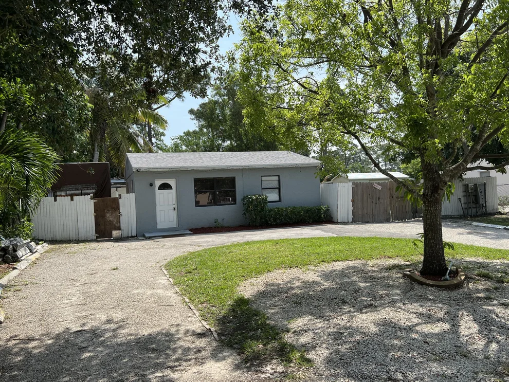 Unit for sale at 4438 47th Avenue S, Lake Worth, FL 33463