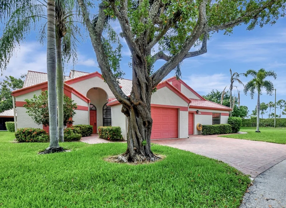 Unit for sale at 7644 Lexington Club Boulevard, Delray Beach, FL 33446