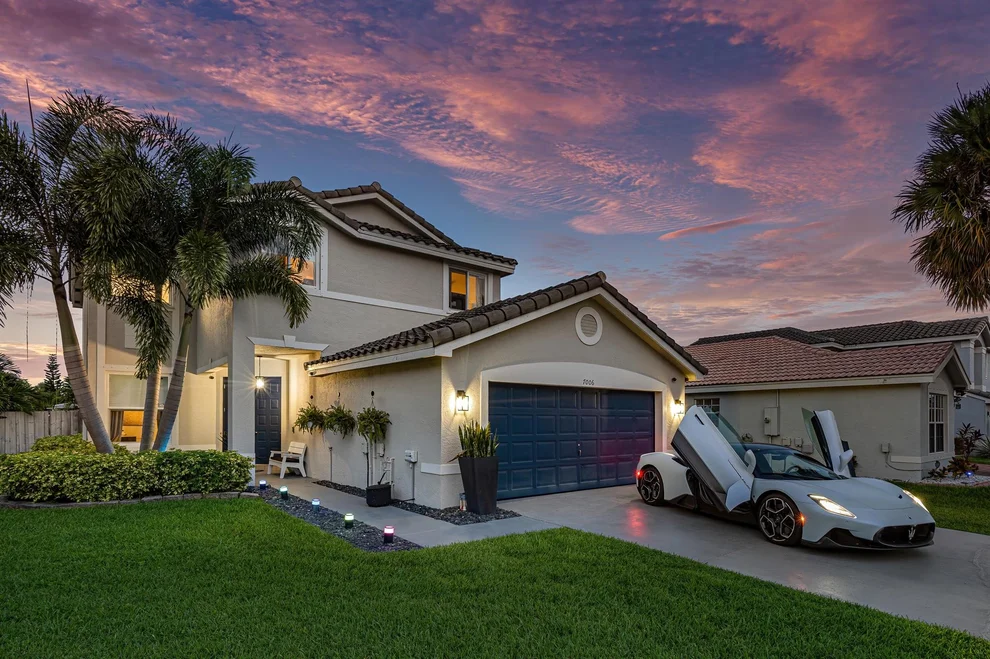 Unit for sale at 7006 Chesapeake Circle, Boynton Beach, FL 33436