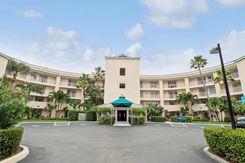 Unit for sale at 5750 NE Island Cove Way, Stuart, FL 