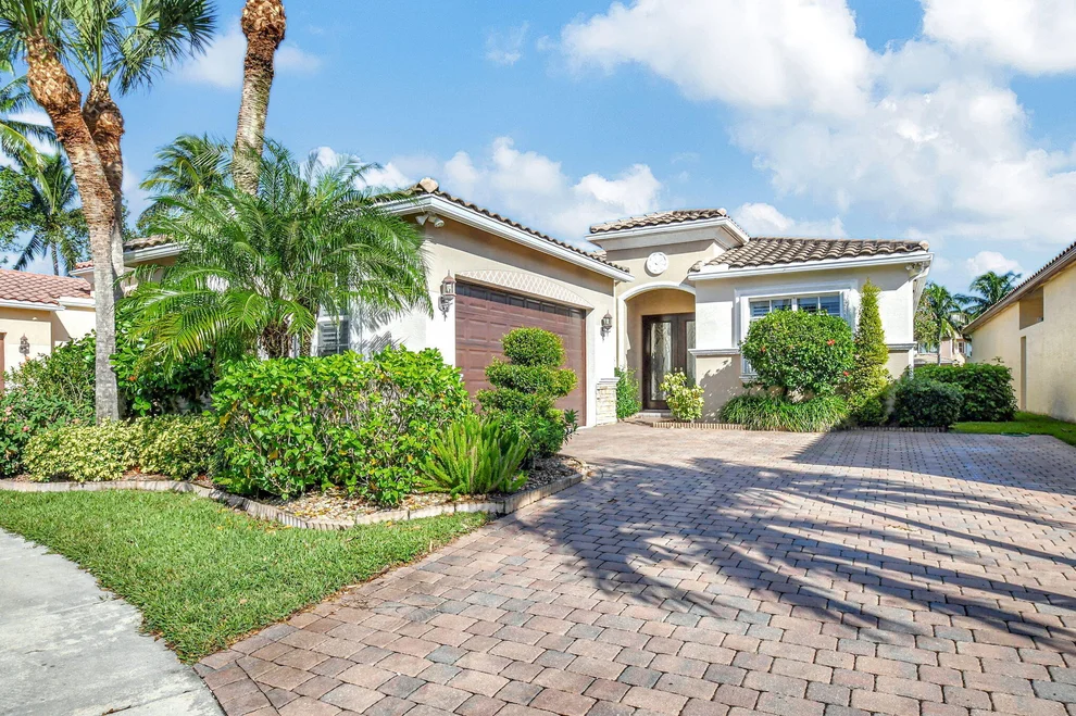 Unit for sale at 9961 Via Amati, Lake Worth, FL 33467