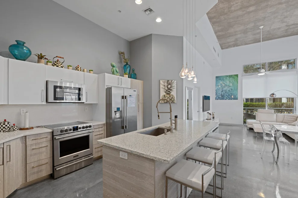 Unit for sale at 300 S Australian Avenue, West Palm Beach, FL 33401