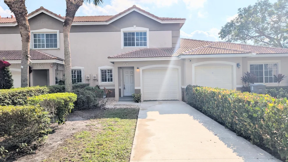 Unit for sale at 6716 Old Farm Trail, Boynton Beach, FL 33437