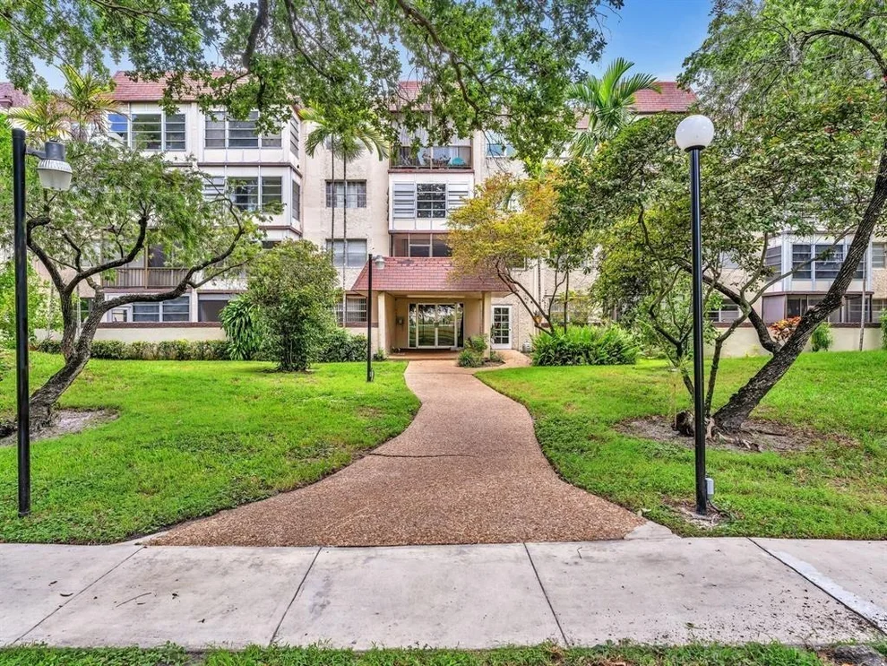 Unit for sale at 1681 NW 70th Avenue, Plantation, FL 33313