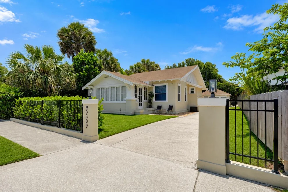 Unit for sale at 5309 N Flagler Drive, West Palm Beach, FL 33407