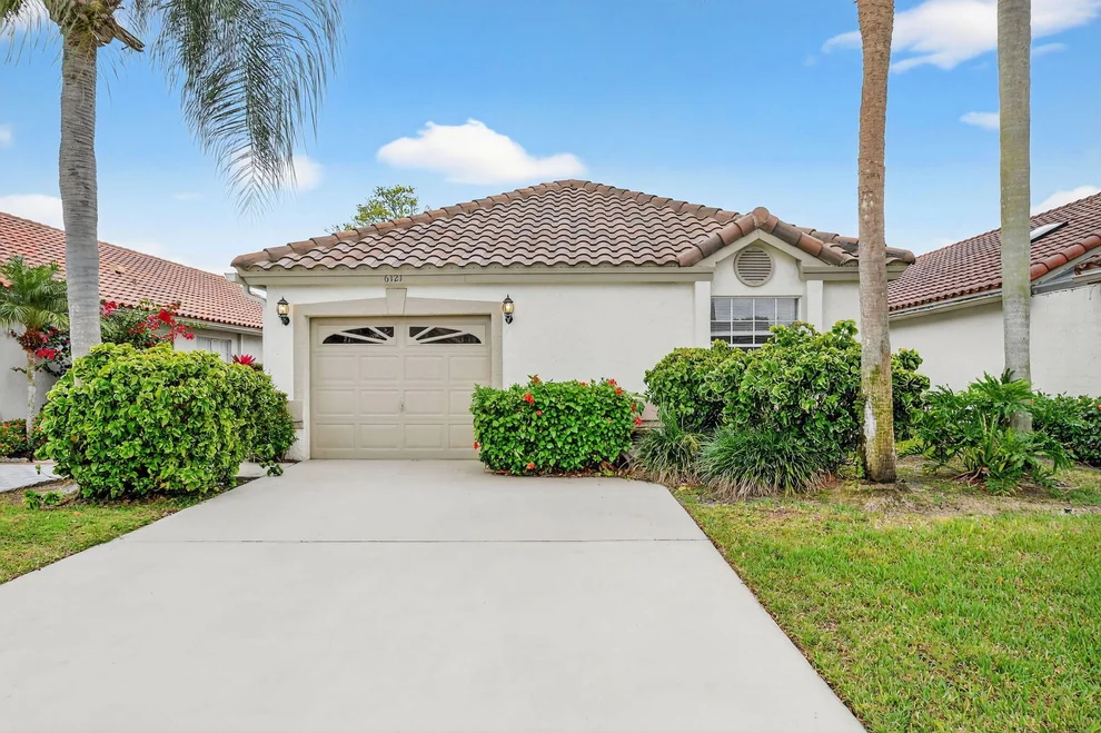 Unit for sale at 6121 Bay Isles Drive, Boynton Beach, FL 33437