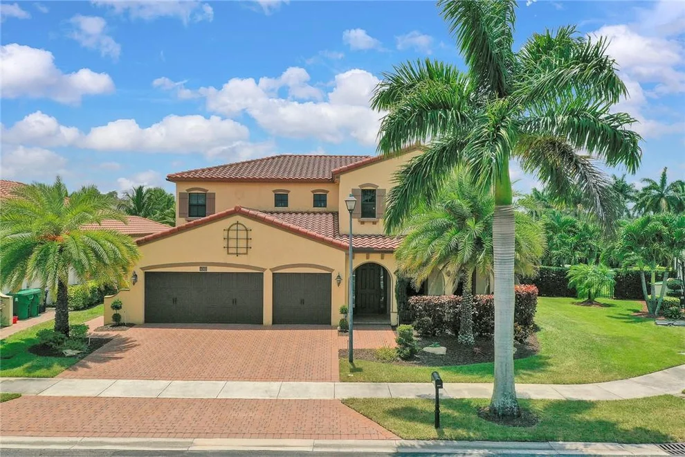 Unit for sale at 4080 NW 88th Terrace, Cooper City, FL 33024