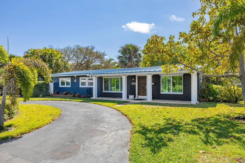 Unit for sale at 2624 NE 30th Street, Fort Lauderdale, FL 33306