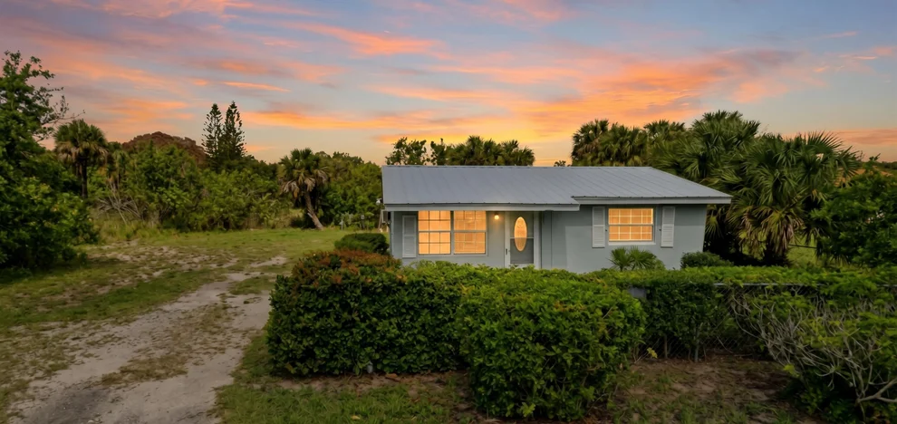 Unit for sale at 4229 25th Avenue, Vero Beach, FL 32967