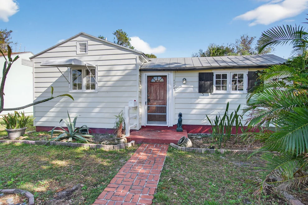 Unit for sale at 1122 N L Street, Lake Worth Beach, FL 33460