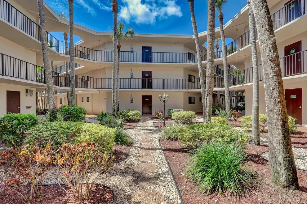 Unit for sale at 5100 Las Verdes Circle, Delray Beach, FL 33484