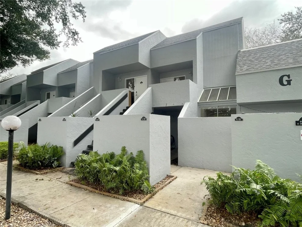 Unit for sale at 41 Deer Creek Road, Deerfield Beach, FL 33442