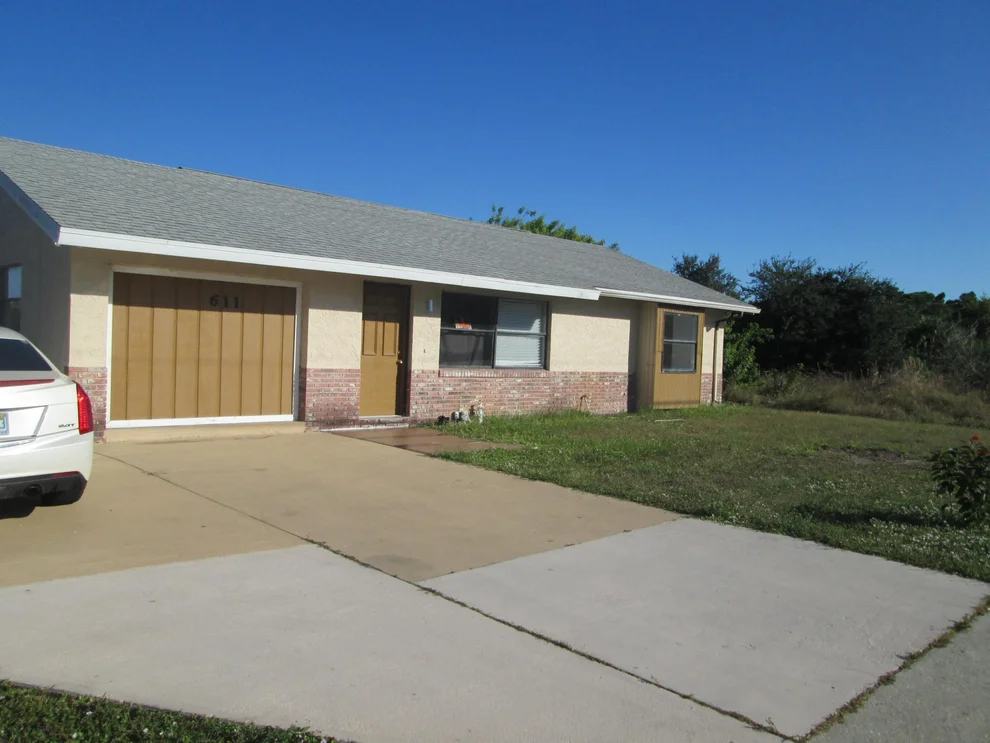 Unit for sale at 611 SW Port St Lucie Boulevard, Port St Lucie, FL 34953