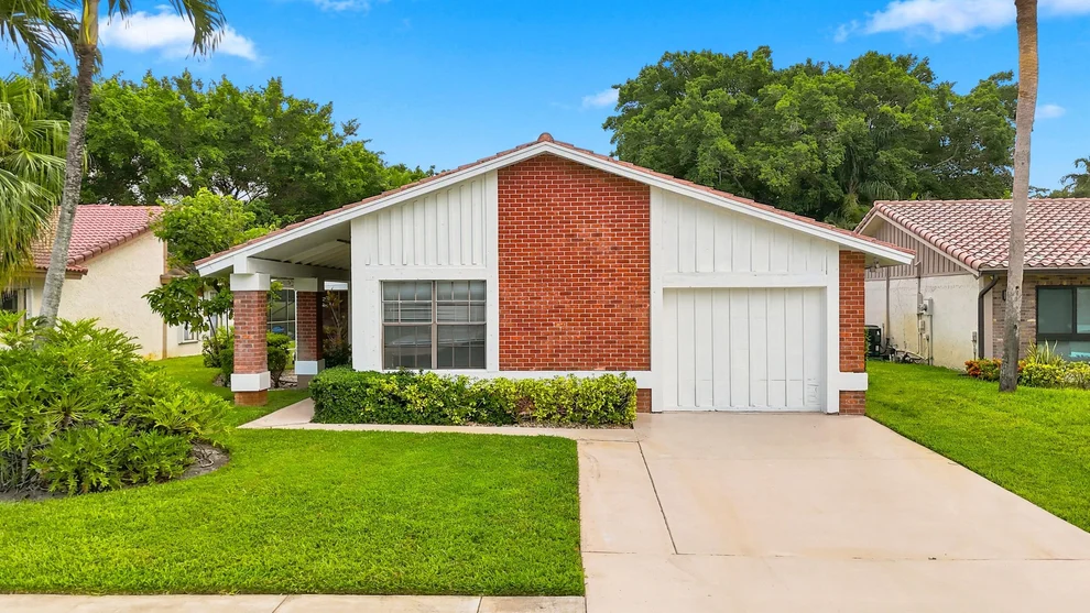 Unit for sale at 19652 Back Nine, Boca Raton, FL 33498