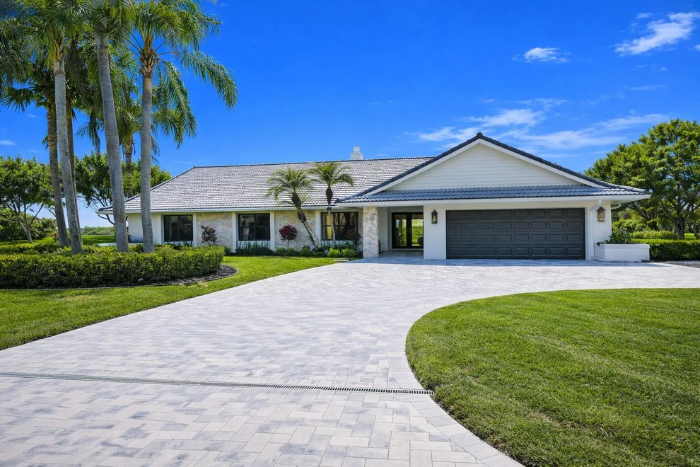 Unit for sale at 24 Dunbar Road, Palm Beach Gardens, FL 33418