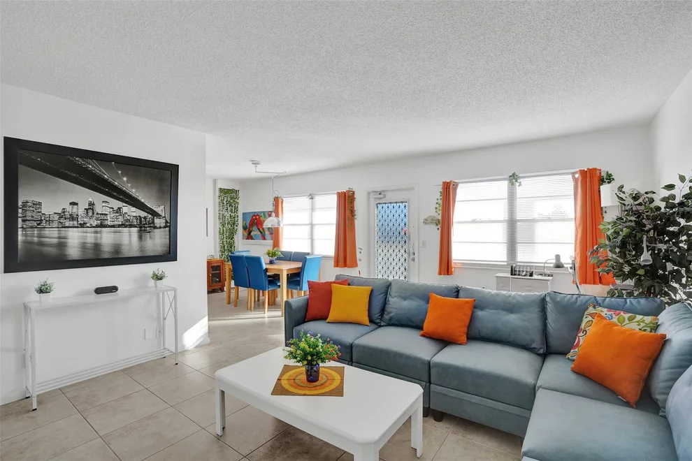 Unit for sale at 4040 Lyndhurst J, Deerfield Beach, FL 33442