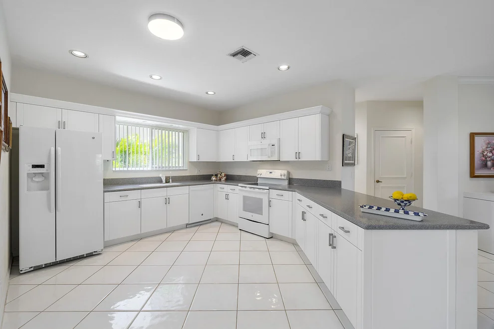 Unit for sale at 17104 Newport Club Drive, Boca Raton, FL 33496
