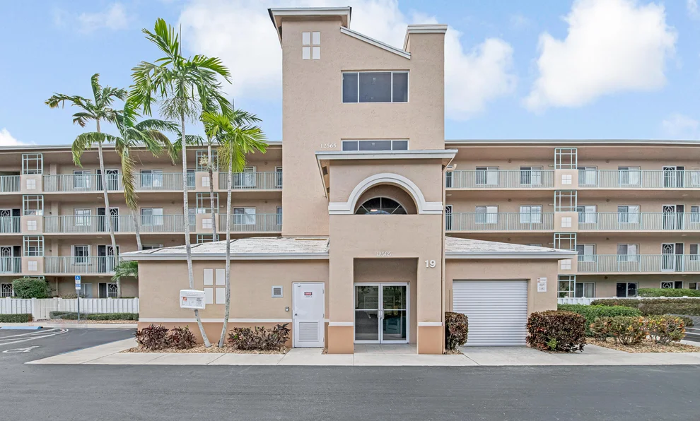 Unit for sale at 12565 Imperial Isle Drive, Boynton Beach, FL 33437