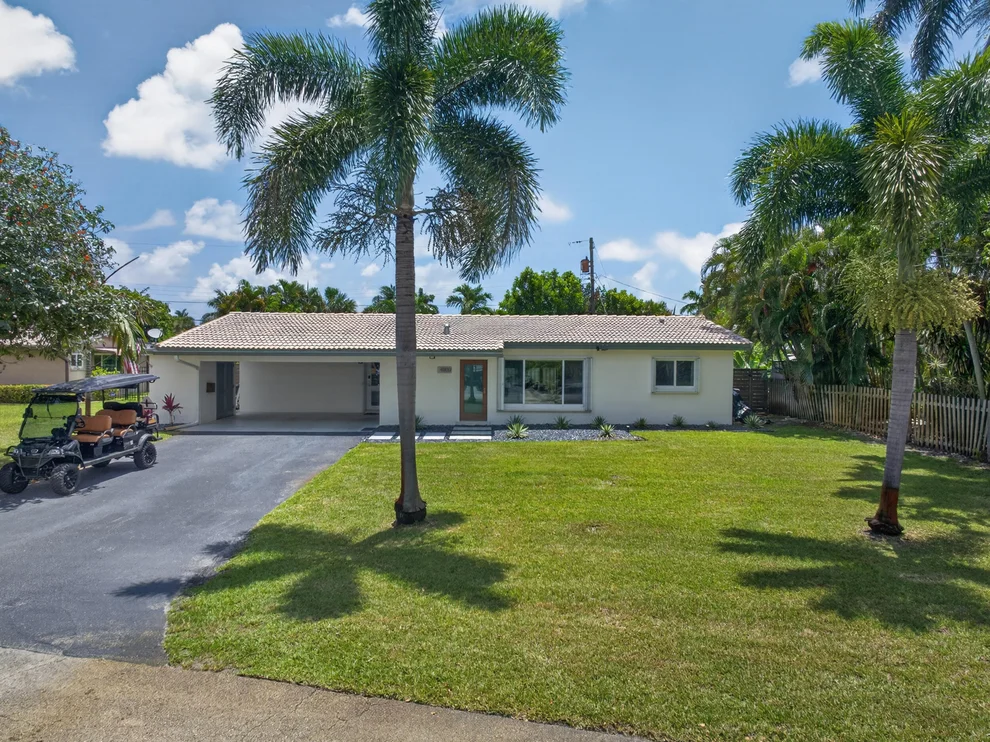 Unit for sale at 4800 NE 15th Terrace, Oakland Park, FL 33334