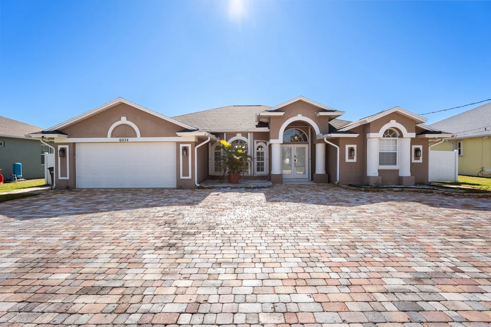 Unit for sale at 6024 NW Favian Avenue, Port St Lucie, FL 34986