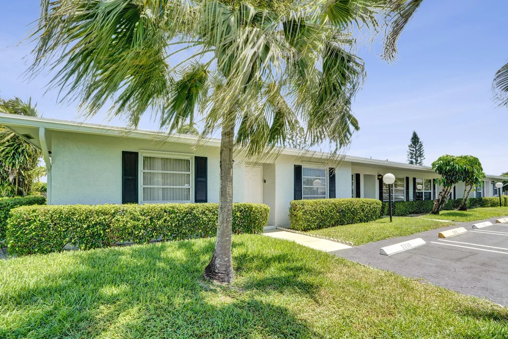Unit for sale at 2331 Croton Lane, Delray Beach, FL 33445