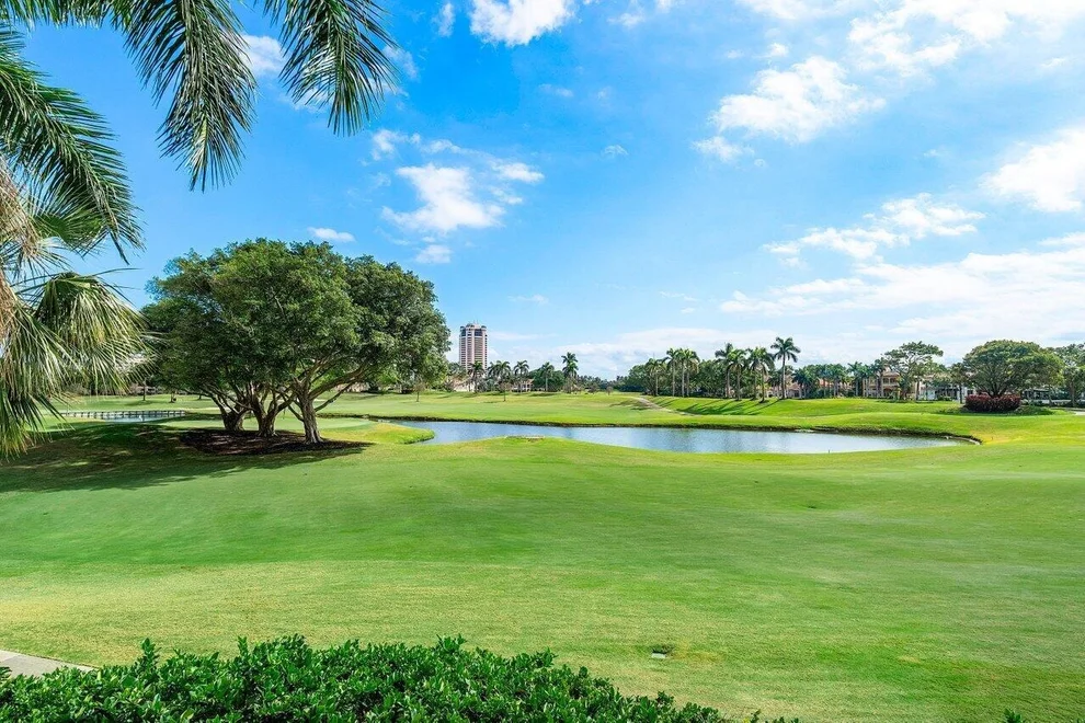 Unit for sale at 550 SE Mizner Boulevard, Boca Raton, FL 33432