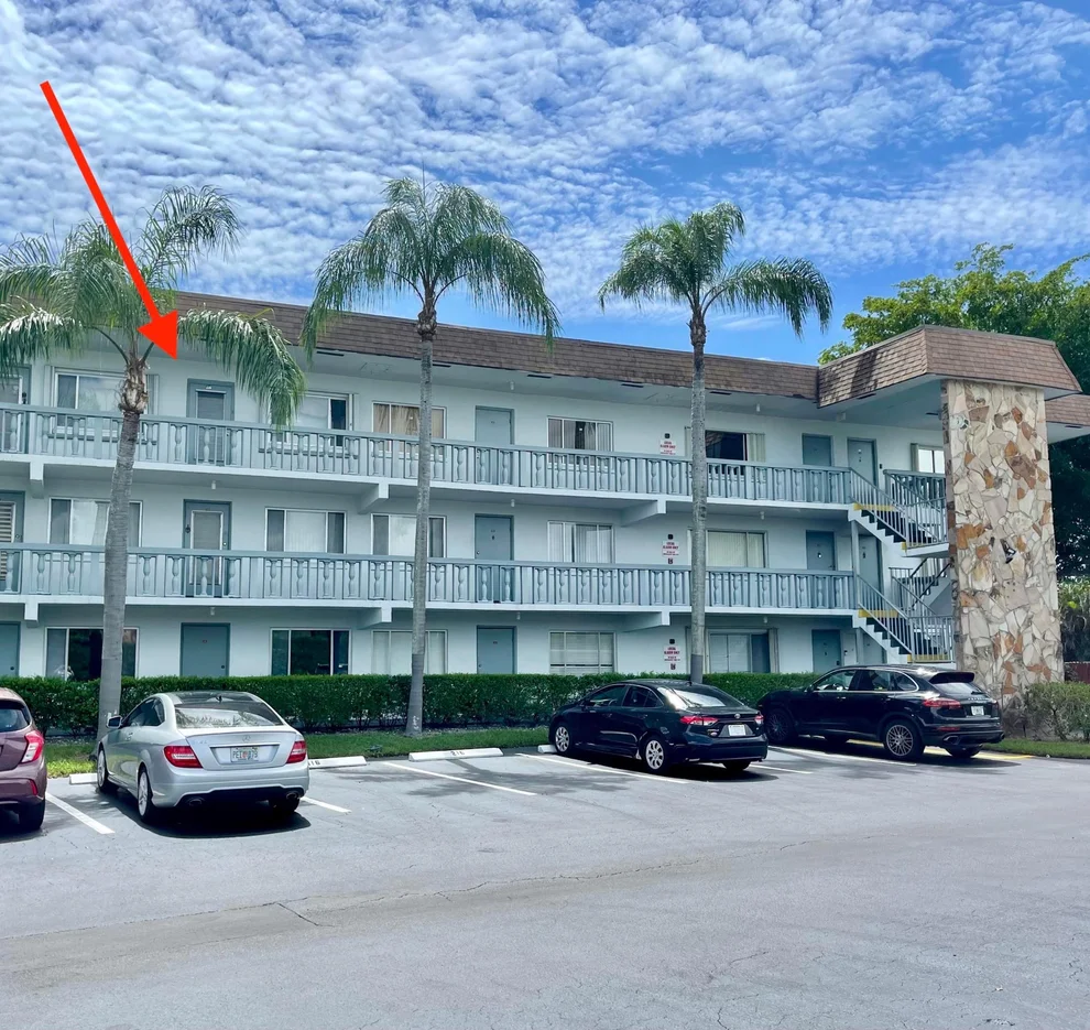 Unit for sale at 2200 Springdale Boulevard, Palm Springs, FL 33461