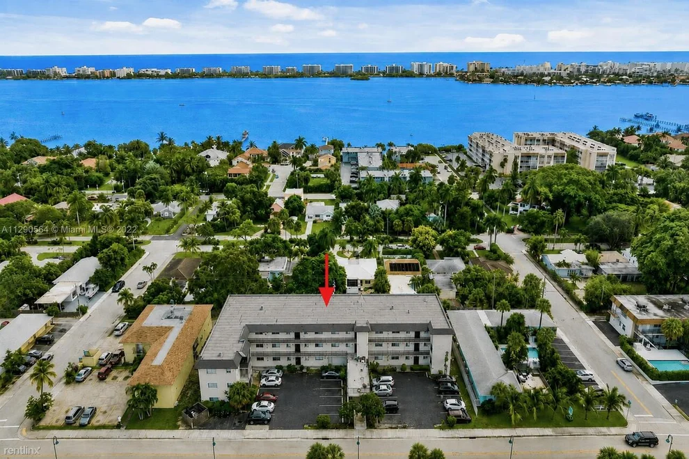 Unit for sale at 1410 S Federal Highway, Lake Worth Beach, FL 33460