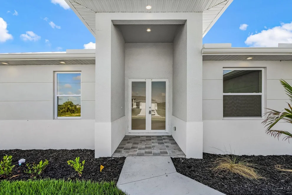 Unit for sale at 637 Royce Road, Labelle, FL 33935