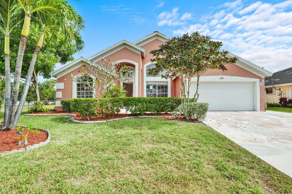 Unit for sale at 101 Van Gogh Way, Royal Palm Beach, FL 33411
