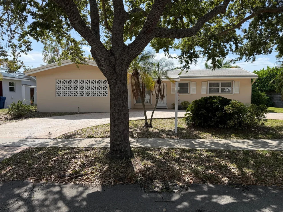 Unit for sale at 5901 NE 21st Terrace, Fort Lauderdale, FL 33308