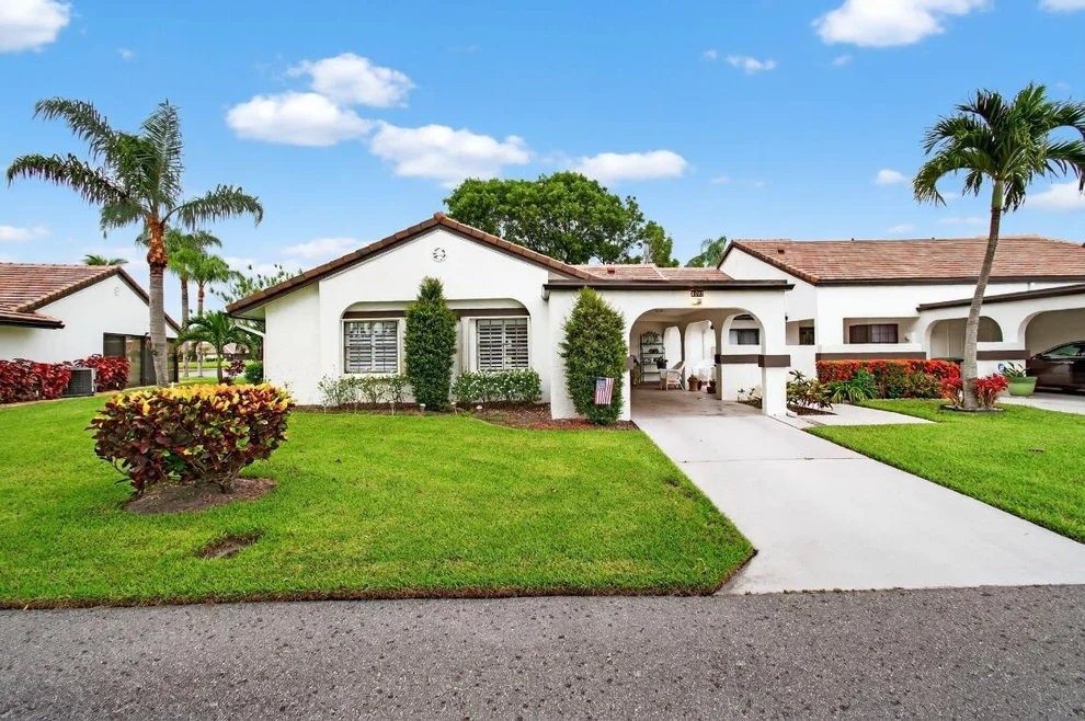 Unit for sale at 5707 Parkwalk Circle E, Boynton Beach, FL 33472