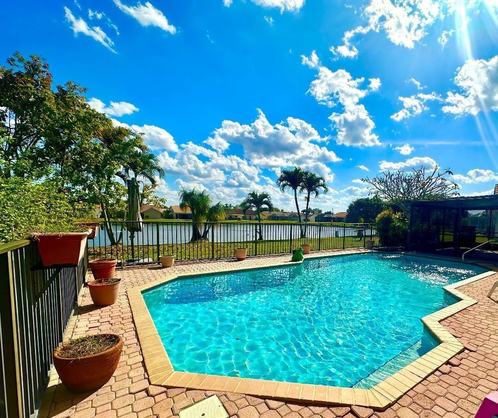 Unit for sale at 9517 El Clair Ranch Road, Boynton Beach, FL 33437