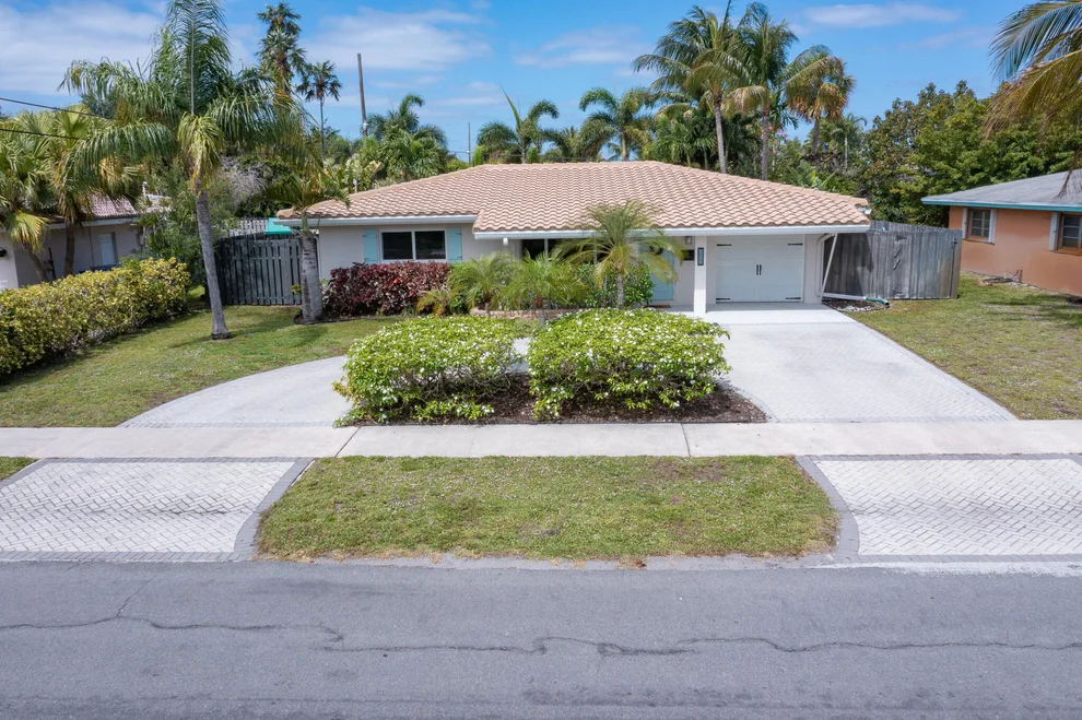 Unit for sale at 421 SE 4th Terrace, Pompano Beach, FL 33060