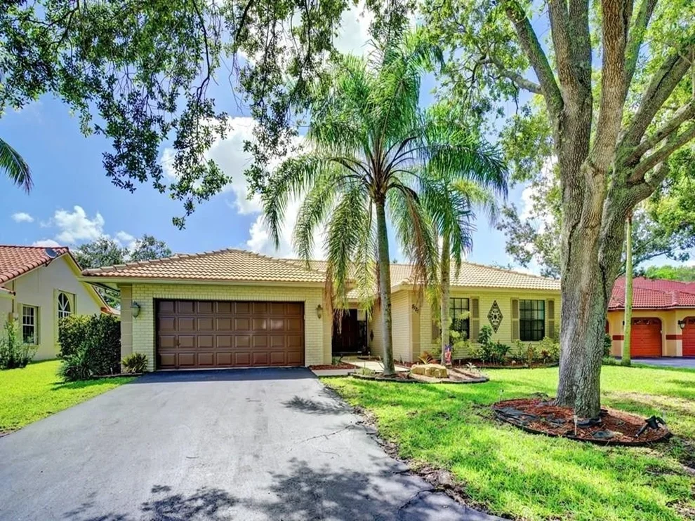 Unit for sale at 5125 NW 99th Way, Coral Springs, FL 33076