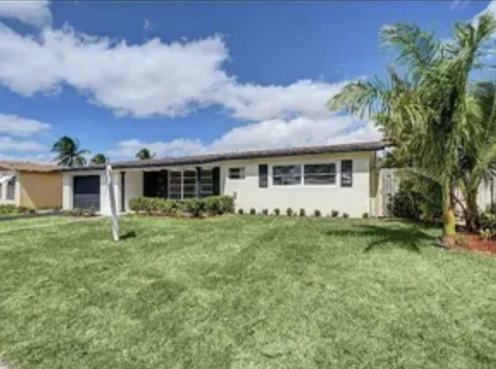 Unit for sale at 219 SE 13th Street, Deerfield Beach, FL 33441