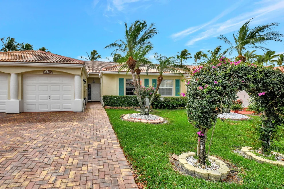 Unit for sale at 6078 Lake Hibiscus Drive, Delray Beach, FL 33484