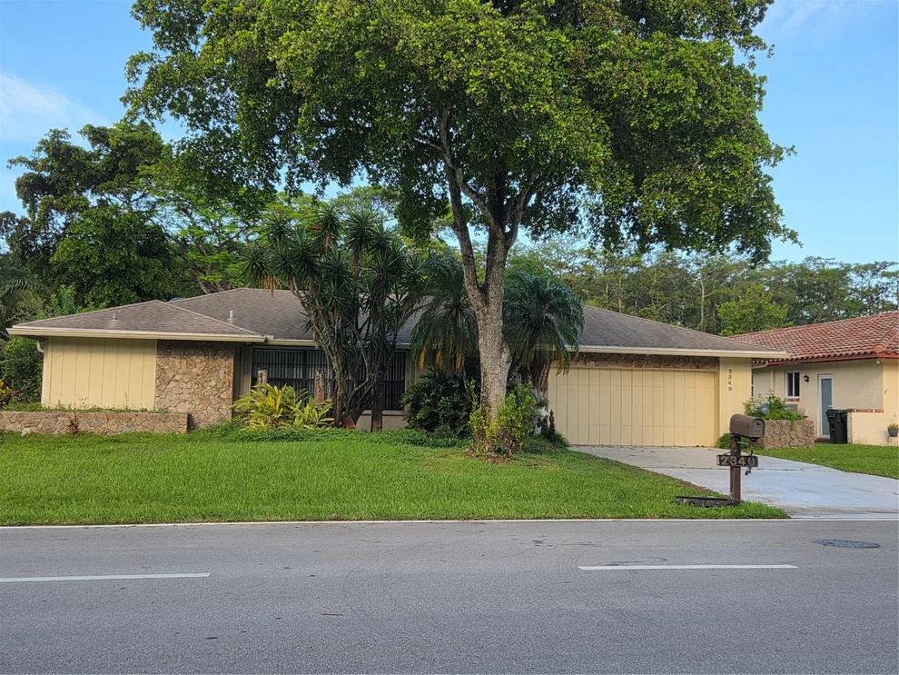 Unit for sale at 2340 NW 42nd Avenue, Coconut Creek, FL 33066