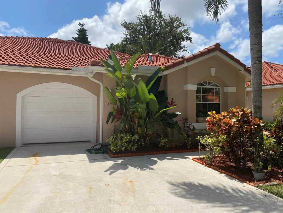 Unit for sale at 18408 Via Di Regina, Boca Raton, FL 33496