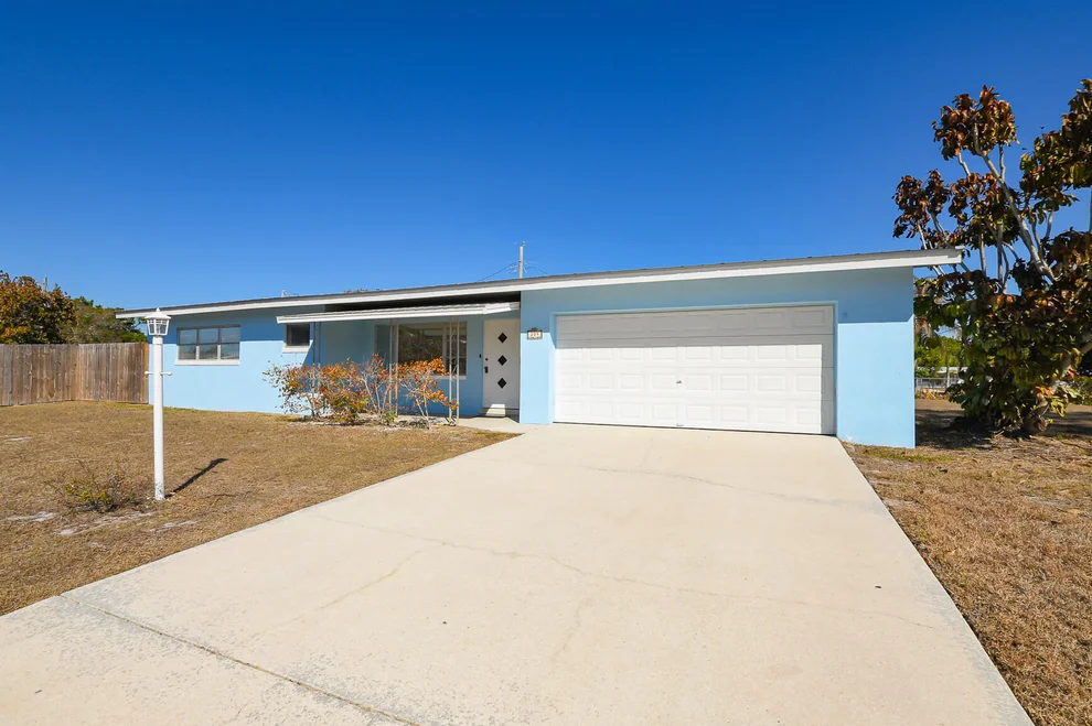 Unit for sale at 209 Oak Lane, Port St Lucie, FL 34952