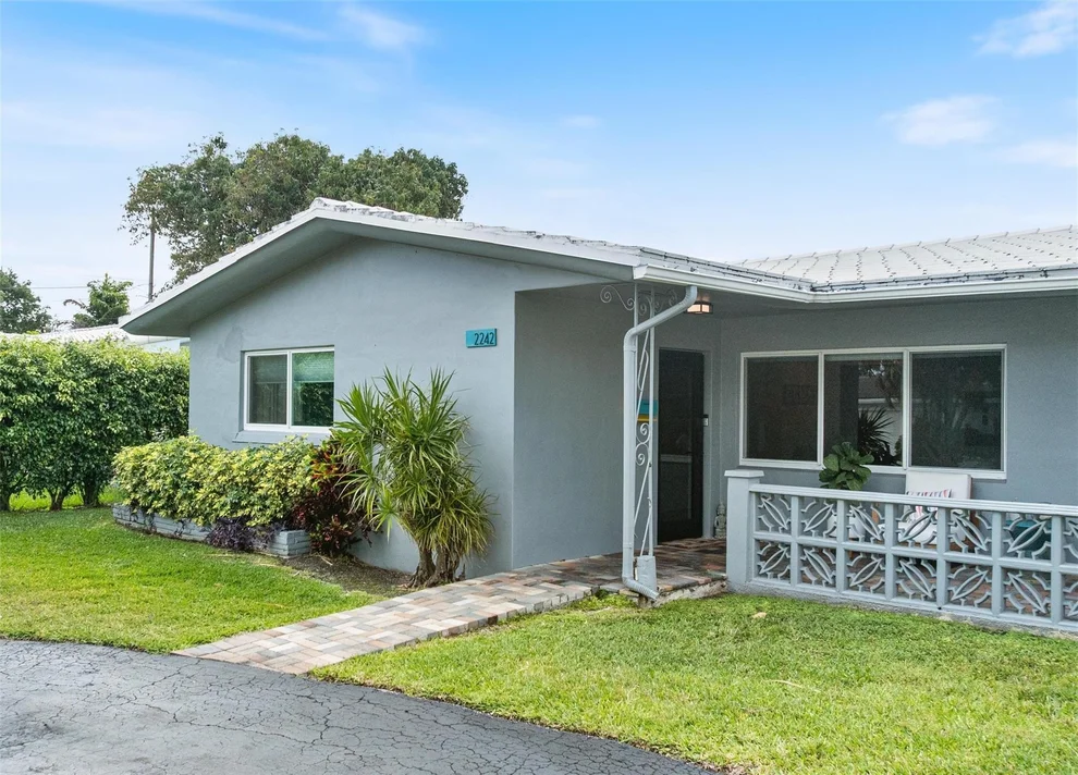 Unit for sale at 2242 NE 37th Street, Lighthouse Point, FL 33064